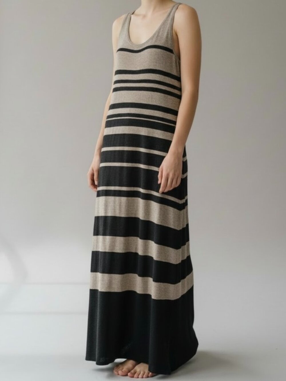 VINCE NWT 100% Cotton Knit Stripped Maxi Dress - Beige/Charcoal Gray - Size M